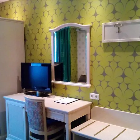 Hotel Amsterdam Airport 3*