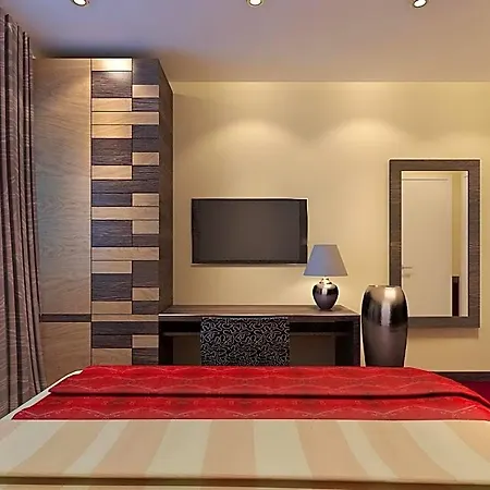 Hotel Amsterdam Airport 3*