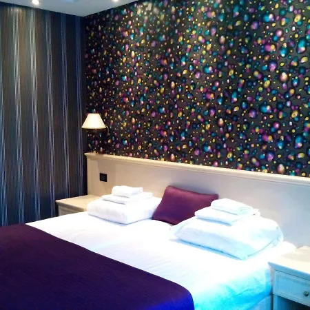מלון Amsterdam Airport 3*
