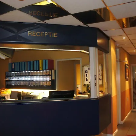 فندق زفانينبورغ أمستردام إيربورت 3*