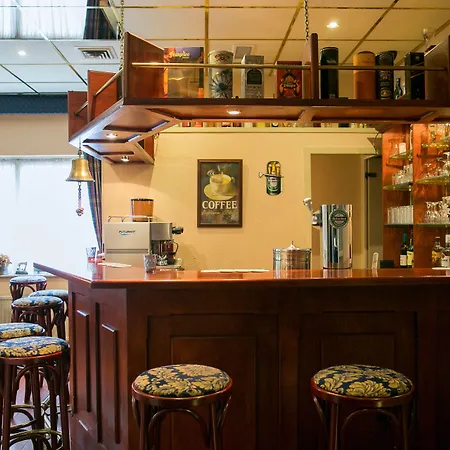 زفانينبورغ أمستردام إيربورت 3*